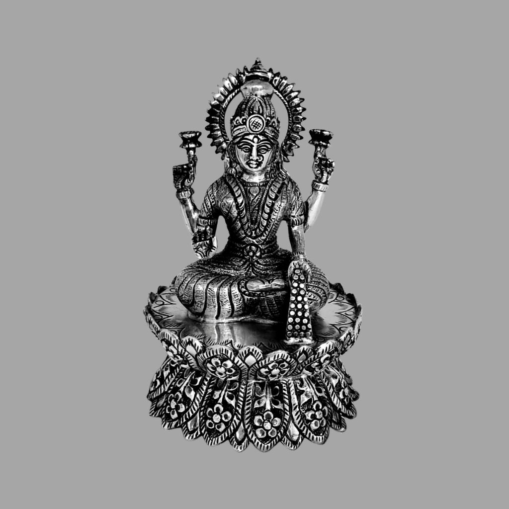 https://www.jewelnidhi.com/img/1610364296AQ LAKSHMI MODEL 10.jpeg